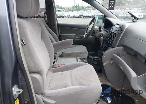 2006 Toyota Sienna Le из США, поврежденный, VIN 5TDZA23C46S461956
